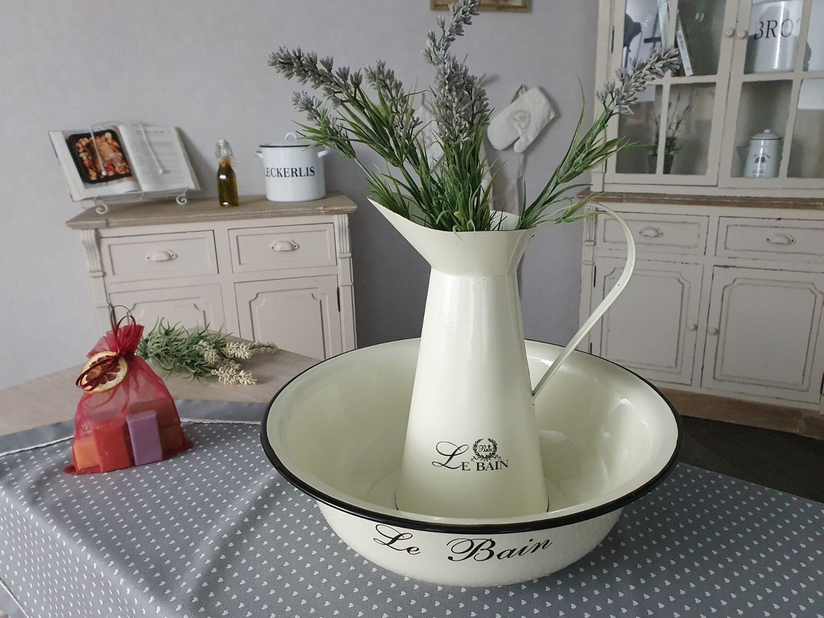 Waschtisch mit Set Emaille Waschschüssel LE BAIN und Krug Nostalgie pur Bad Deko