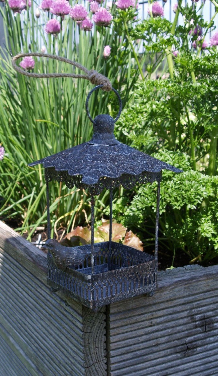 Vogeltränke Vogelbad Futterstelle zum Hängen, Herz Shabby Chic Metall Gartendeko