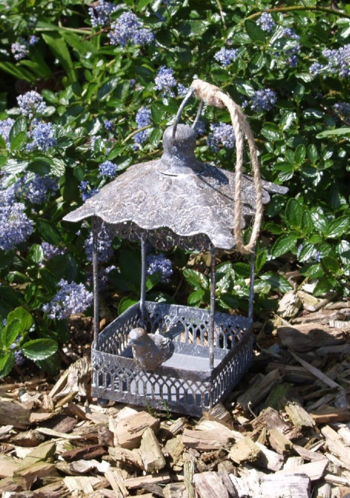 Vogeltränke Vogelbad Futterstelle zum Hängen, Herz Shabby Chic Metall Gartendeko