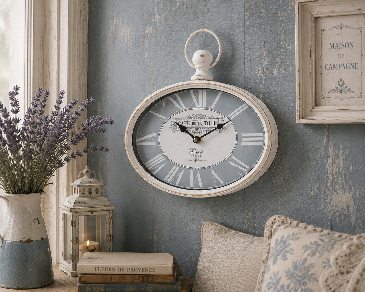 CAFE DE LA TOUR🕰️ Wanduhr Oval Antikweiß Metall Landhaus Vintage Shabby Chic