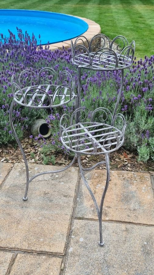 Gartentisch Blumenständer antikgrau Blumentisch BEISTELLTISCH  Metall 70cm H